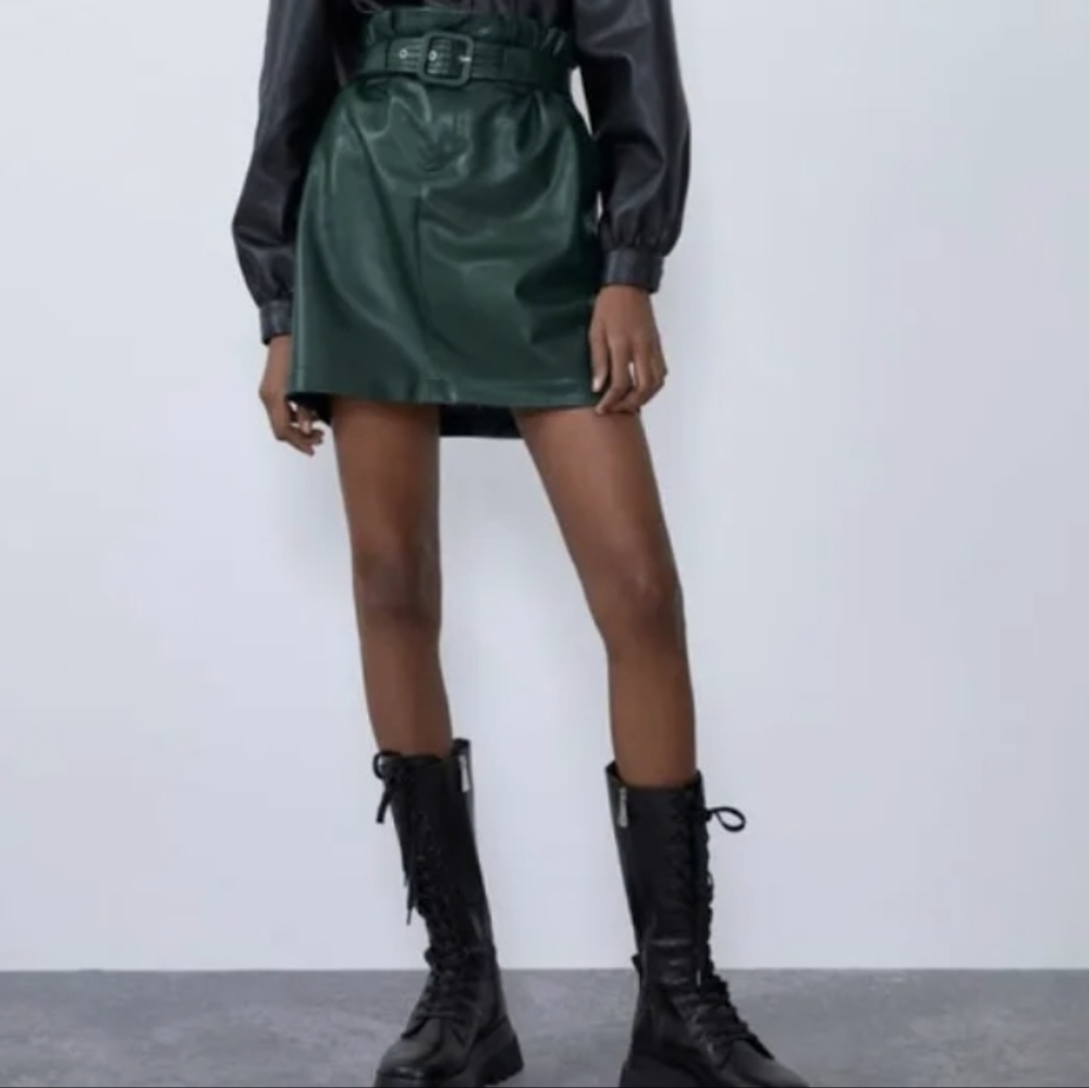 Zara Hunter Green Faux Leather Belted Skirt